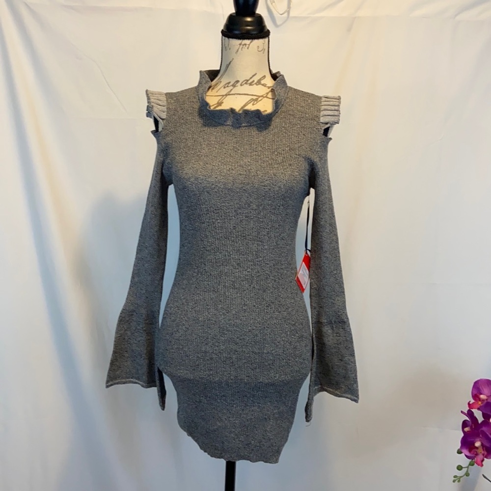 Yoki Women’s Gray Stretch Cold Shoulder Sweater Dress Size Large